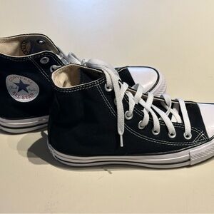 Converse Black and White High-Tops Never Been Worn